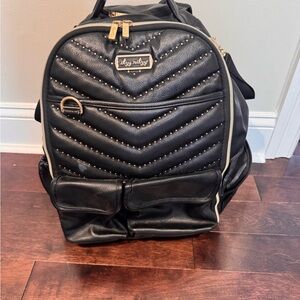 Itzy Ritzy Black and Gold Baby Bag